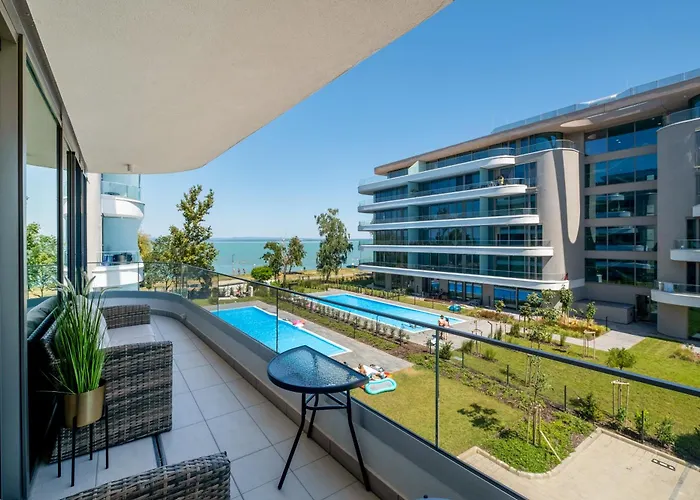 Myflat Wave Estrellita * Siofok